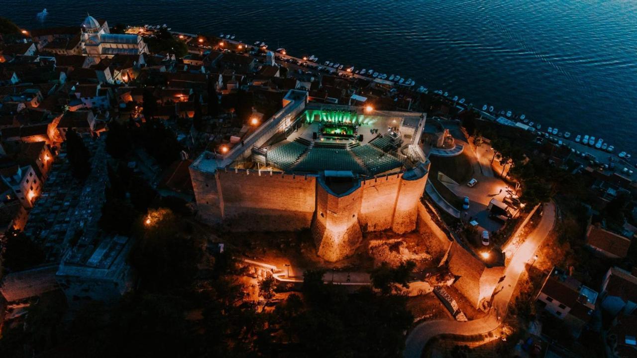 Vanilla Apartment Sibenik Bagian luar foto